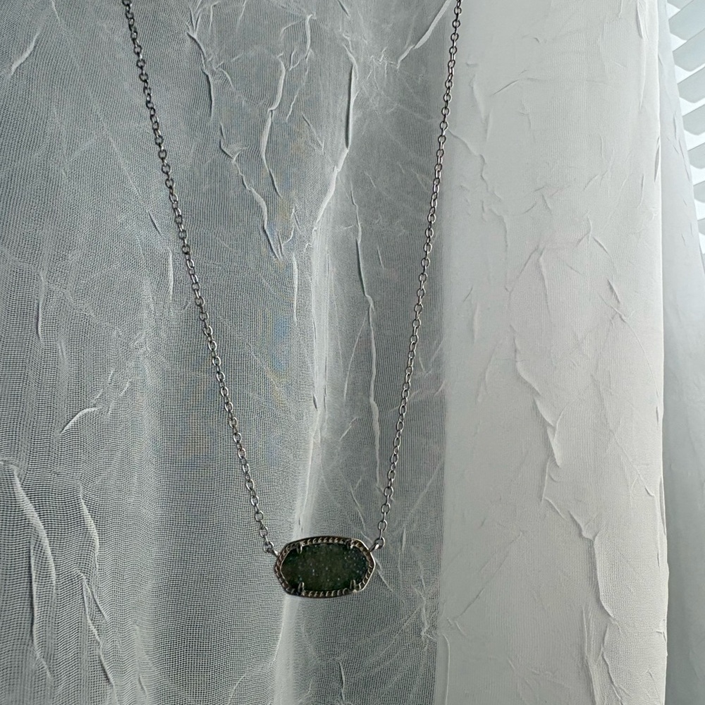 Kendra Scott Silver Elisa Necklace with Clear Pendant